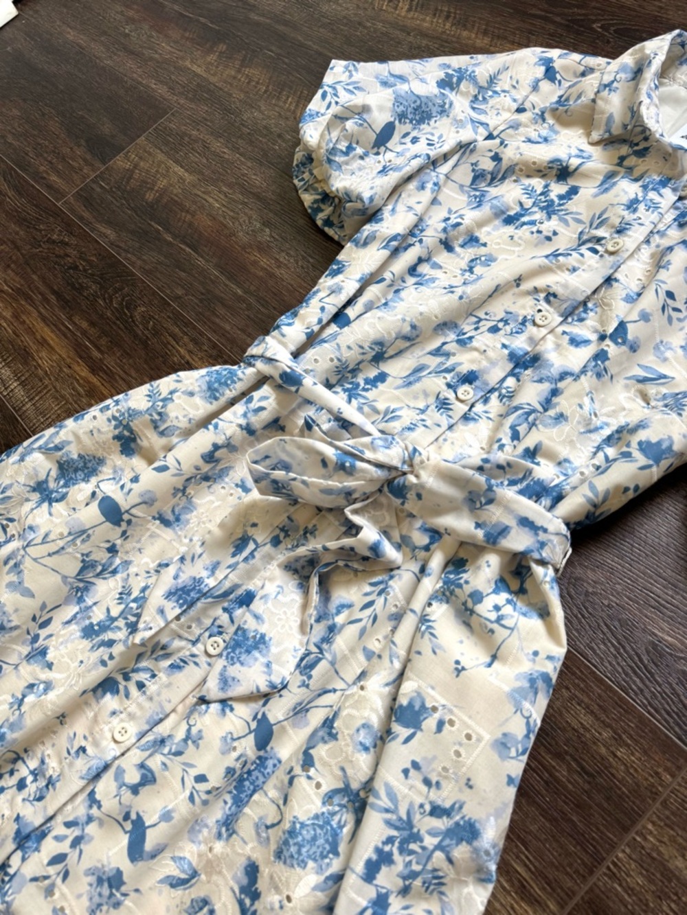 Sam Edelman Eyelet Dress 8 - Picture 8 of 9